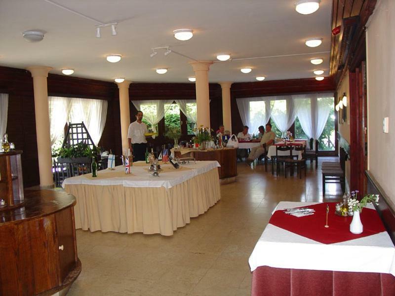 Hotel Solar Nagyatád Kültér fotó